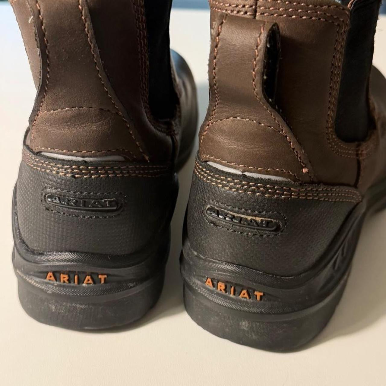 Ariat Barnyard Twin Gore II Waterproof Boots (size 6.5)