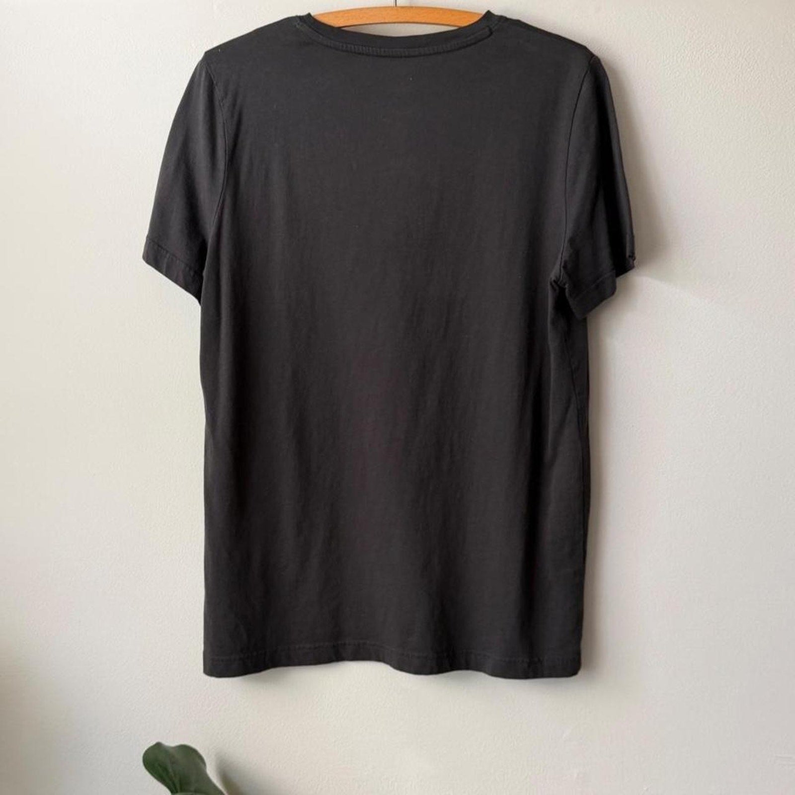 Wrangler Cowboy Graphic Tee (size medium)