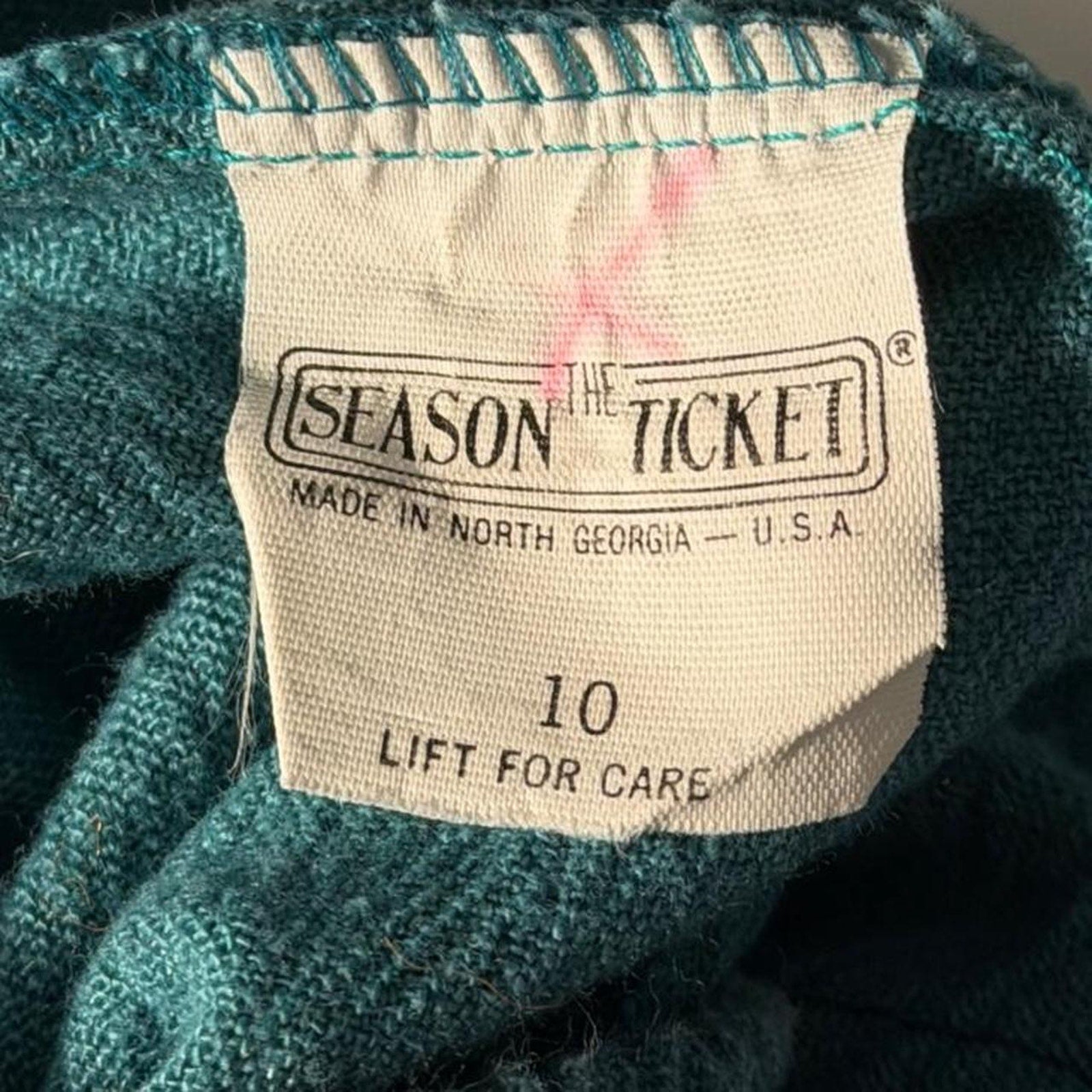 Vintage Season Ticket Teal High Rise Shorts (size x-small)