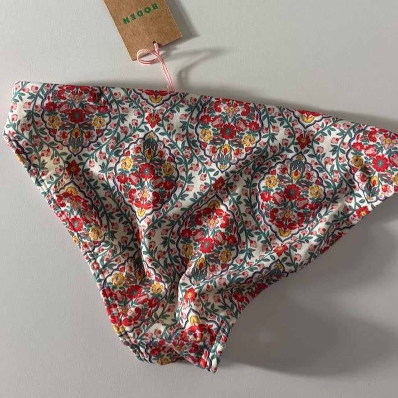 Boden Ithaca Halter Two-Piece Swimsuit (size 2)
